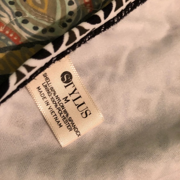 Bathing suit bottoms - Picture 3 of 3